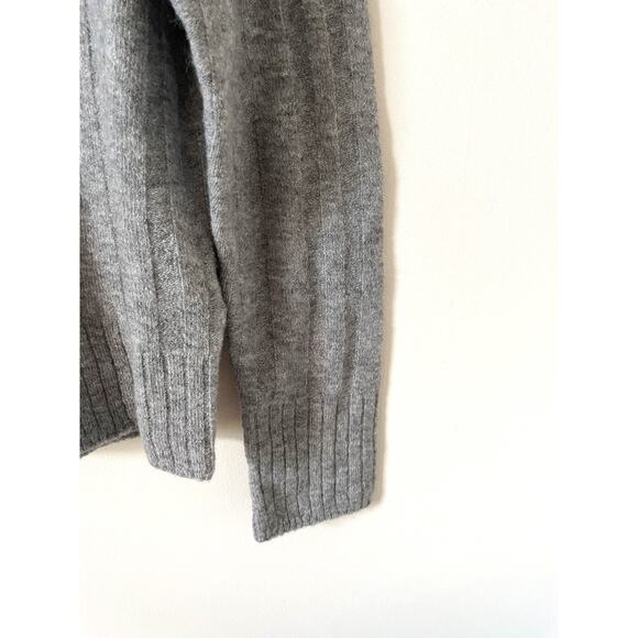 J. Crew Ribbed Oversized Merino Wool Alpaca Soft Turtleneck Gray Size XS NEW - Picture 4 of 7